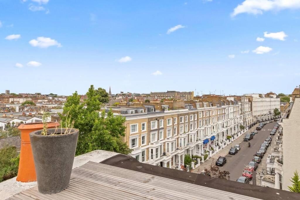 Spacious Sleep 11 With Terrace In Earls Court Ec99 London Exterior photo
