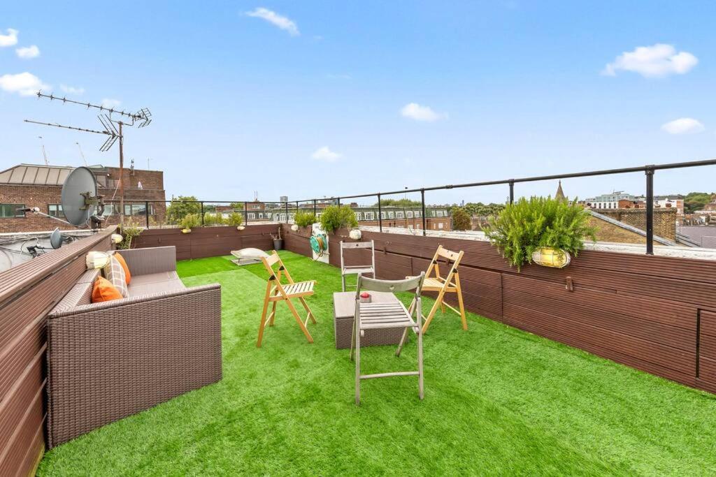 Spacious Sleep 11 With Terrace In Earls Court Ec99 London Exterior photo