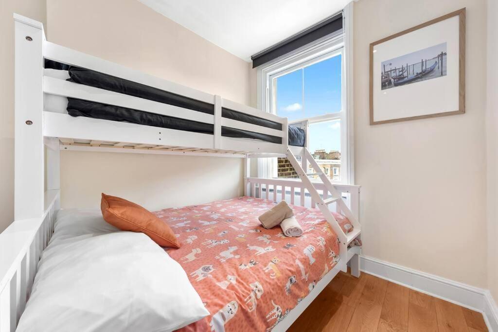 Spacious Sleep 11 With Terrace In Earls Court Ec99 London Exterior photo